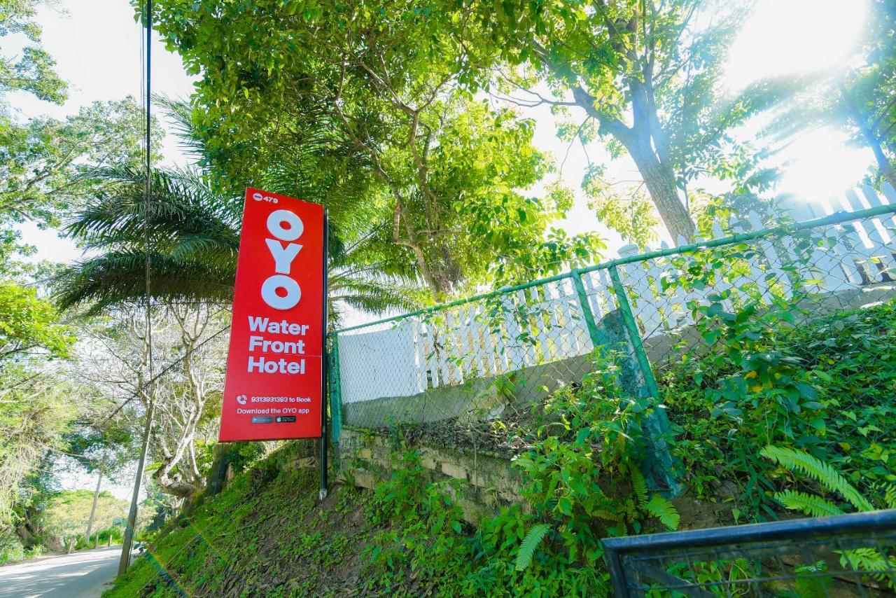 Oyo 479 Water Front Hotel Kandy Exterior photo